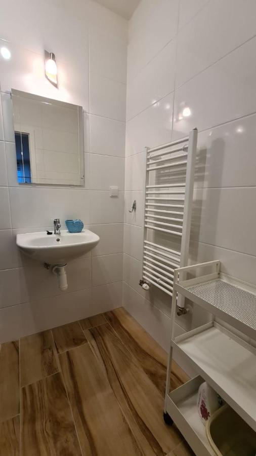 Apartman Hestia 5 Rajecké Teplice Exteriör bild